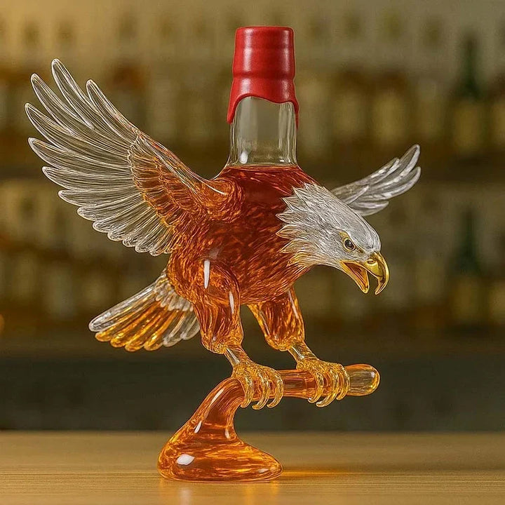 Szklana butelka na whisky w kształcie orła bielika